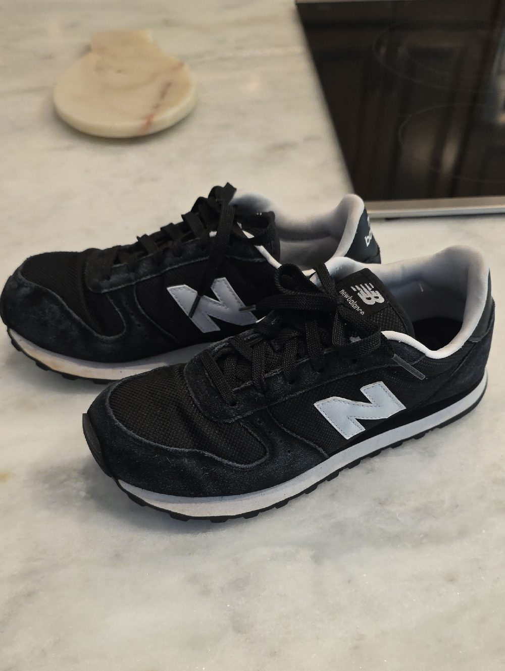 New Balance Women's Sneakers 8